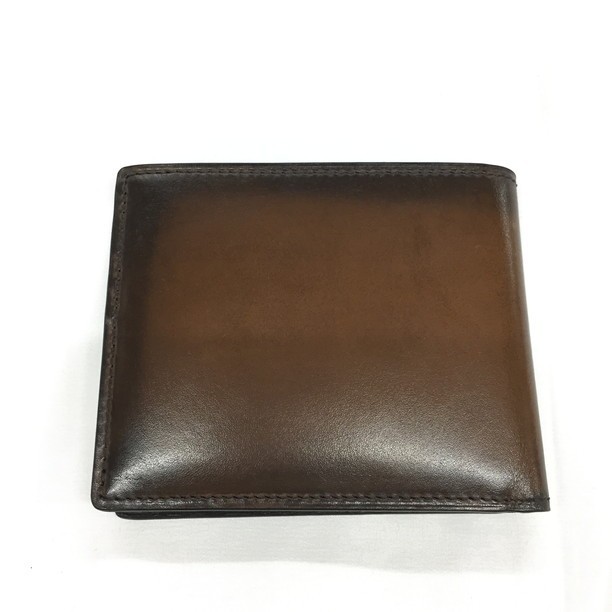 ベルルッティBerluti 二つ折り財布 箱付き 小銭入れ 財布 holdmeback.com