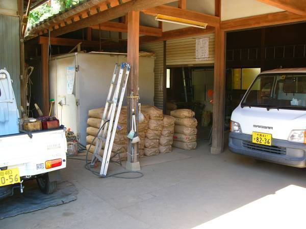 新米　令和3年産多古米コシヒカリ玄米３０キロ （谷津田）　　農家直売数量限定_作業場です。