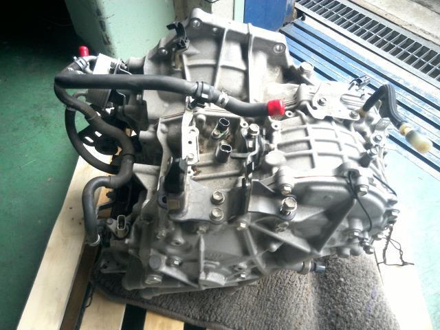 ヴォクシー DBA-ZRR80W オートマチックミッションASSY 30400 ヴォクシー DBA-ZRR80W オートマチックミッションASSY 30400