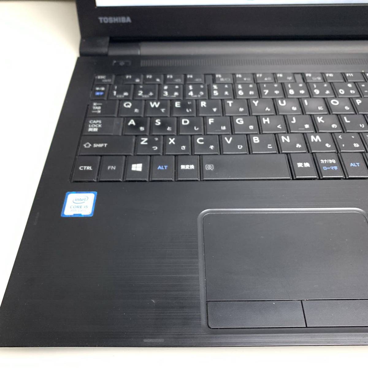 最新Windows11 Pro♪ Core i5-8250U 新品SSD512GB 東芝 B65/J カメラ メモリ8GB office2019_画像4