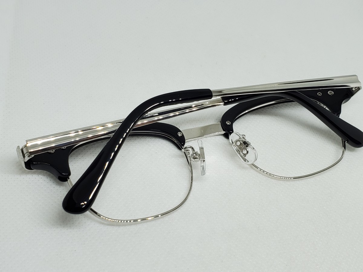 新品 白山眼鏡店 Lindy arm 白山眼鏡舐達磨、DELTA9KID デルタナインキッド愛着メガネモデル 黒銀