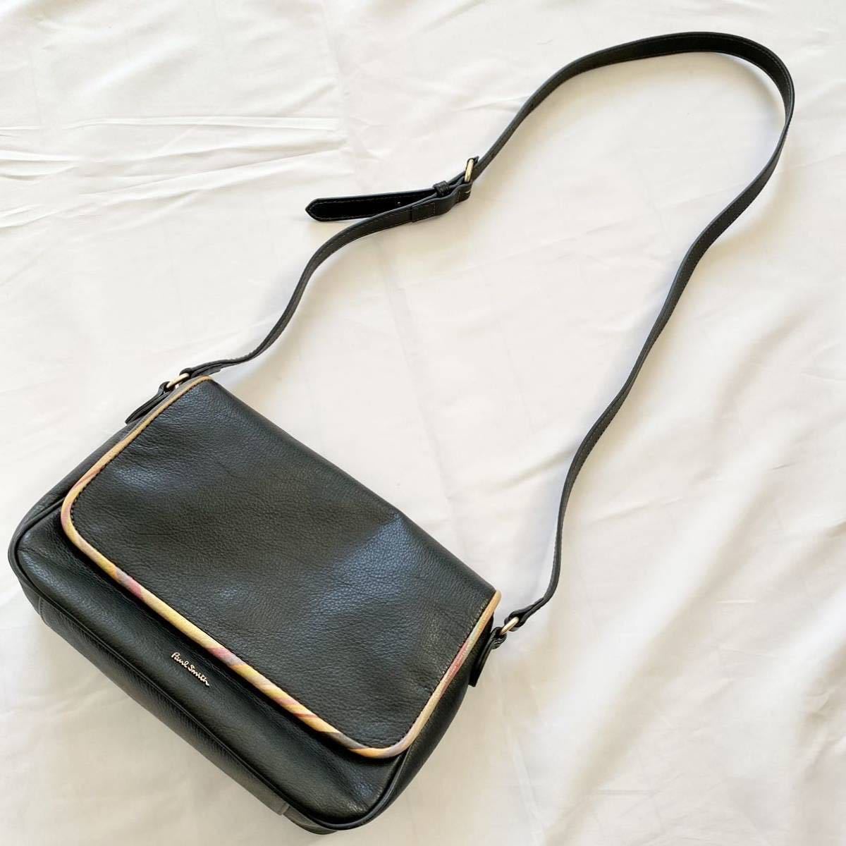 ポールスミス【美品】Paul Smith ショルダーバッグ マルチストライプ 黒 レザー ゴールド金具 ロゴ金具 メンズ 通勤 ビジネス 軽量 夏