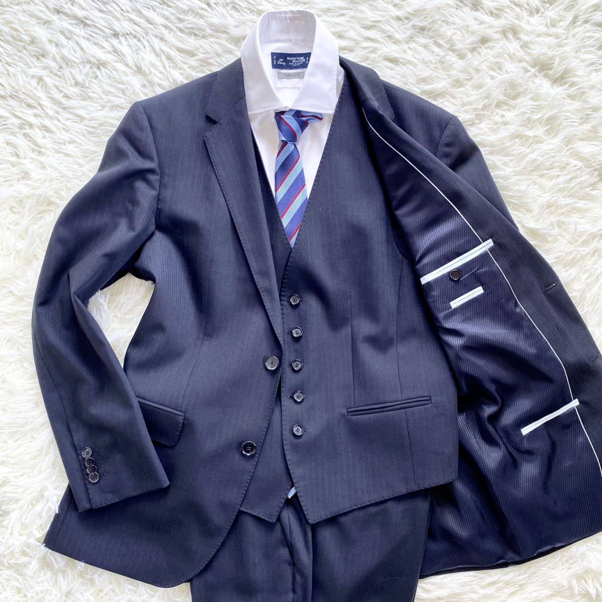 ヒューゴボス【スリーピース 希少XL位 美品】HUGO BOSS スーツ 黒 50