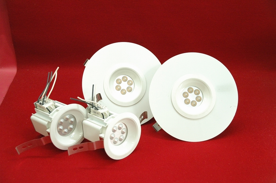 【メーカー再生品】 【東芝/LED照明器具/ダウンライト/LEDD-66003NL-LS1/4台】 ダウンライト 【メーカー再生品】 【東芝/LED照明器具/ダウンライト/LEDD-66003NL-LS1/4台】 ダウンライト