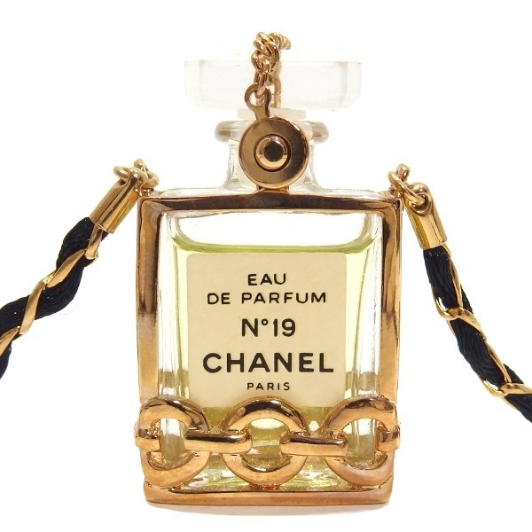 美品★シャネル 香水 ボトル No.19 チェーン ネックレス ペンダント ヴィンテージ ゴールド CHANEL★_画像3