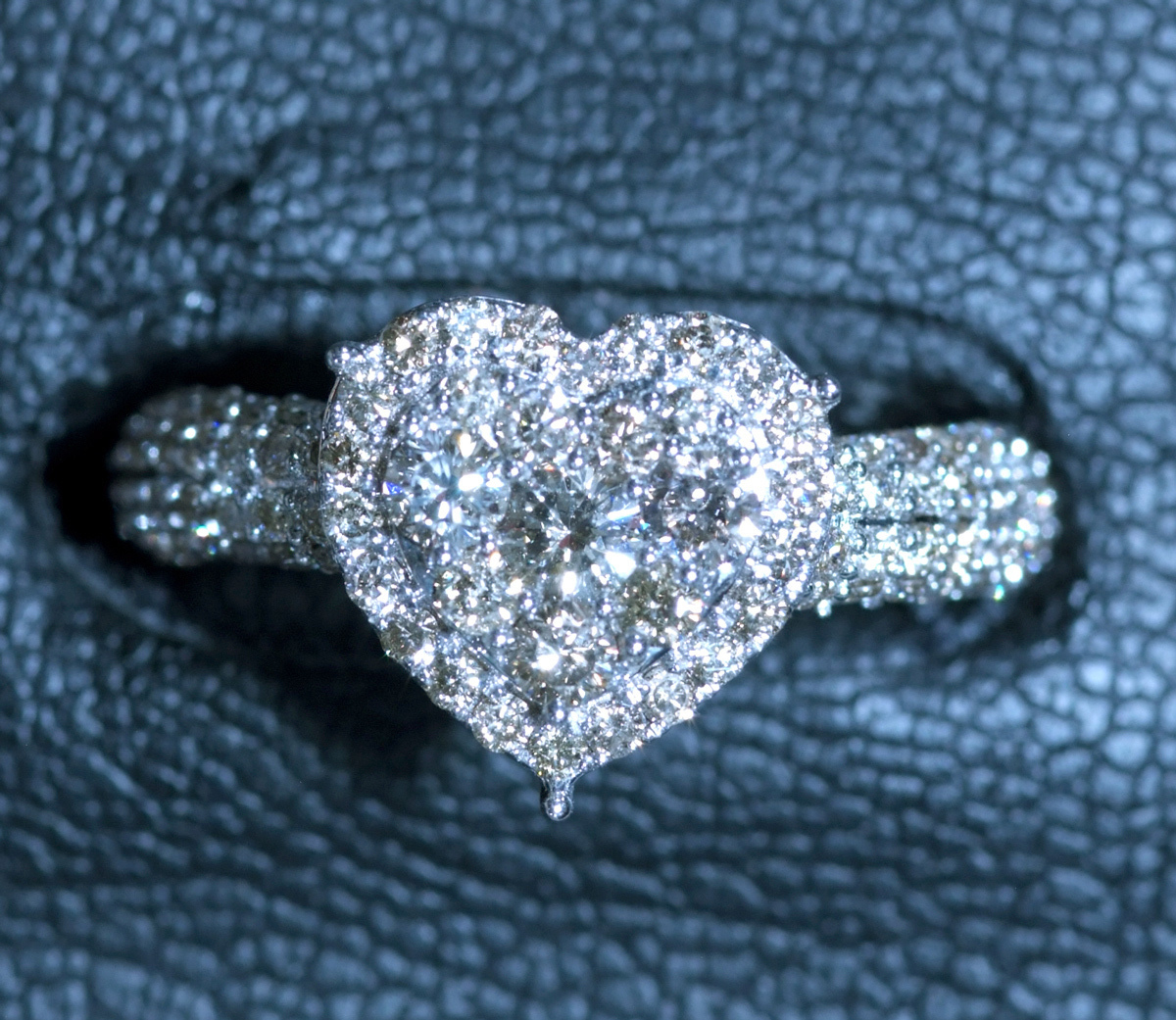 heart ハート 天然上質ダイヤモンド1.00ct 最高級18金WG無垢 リング