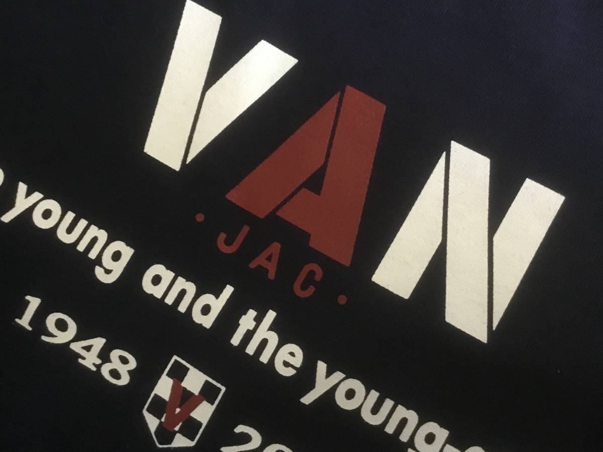 サマーアイビー 21年限定 デッドストックアイテム Van Jac ヴァンヂャケット 定番ロゴtシャツ Van Jacket Inc 文字 ロゴ 売買されたオークション情報 Yahooの商品情報をアーカイブ公開 オークファン Aucfan Com