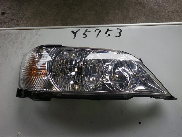 トヨタ ビスタ　アルデオ SV50G 右ヘッドライト (Y5753)_画像1