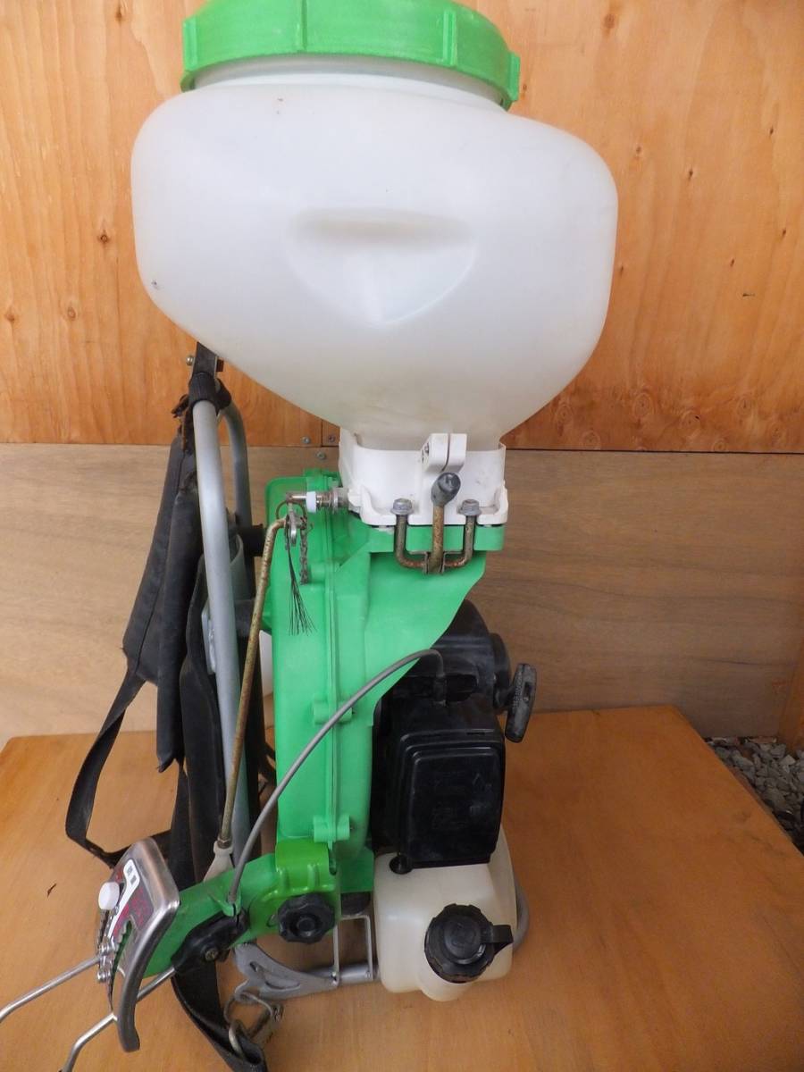 ロビン 背負動力散布機 NF500 | bergosafety.com.br