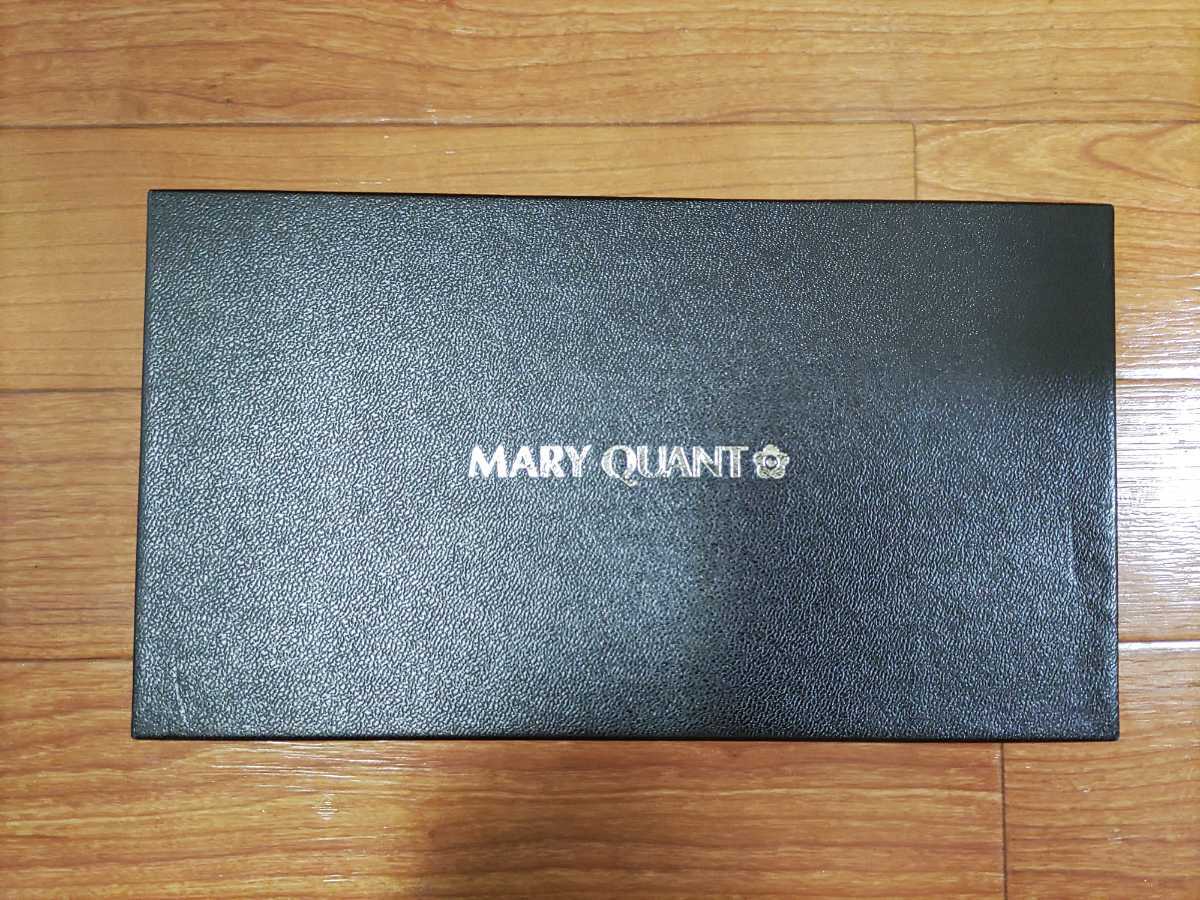 K115: MARY QUANT　マリークヮント　お財布