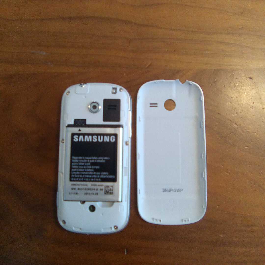 【超レア】【レトロ感】サムスンのキーパッド携帯　Samsung MONTAGE_画像4