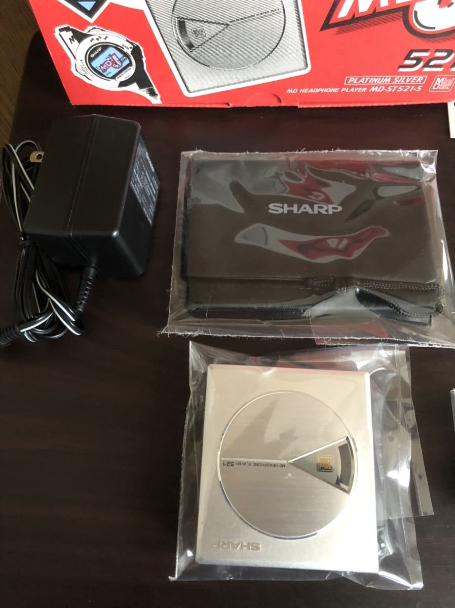 SHARP ポータブルMDプレーヤー MD-J MD-ST521-S 動作確認済み 美品 SHARP ポータブルMDプレーヤー MD-J MD-ST521-S 動作確認済み 美品
