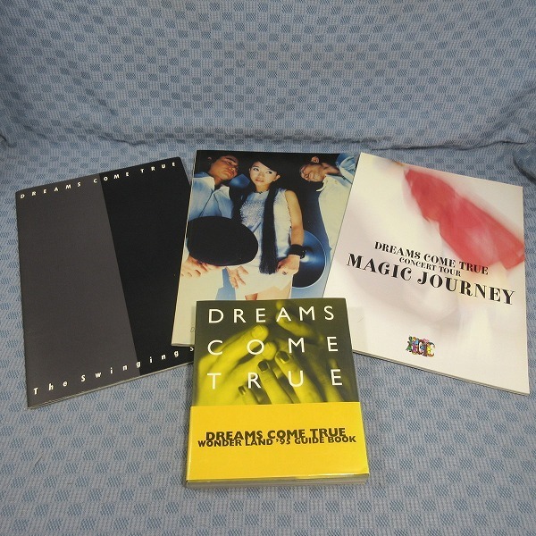 B354● DREAMS COME TRUE(ドリカム) パンフ4冊 /WONDER LAND '95 GUIDE BOOK / The Swining Star / MAGIC JOURNEY / LOVE UNLIMITED_画像1