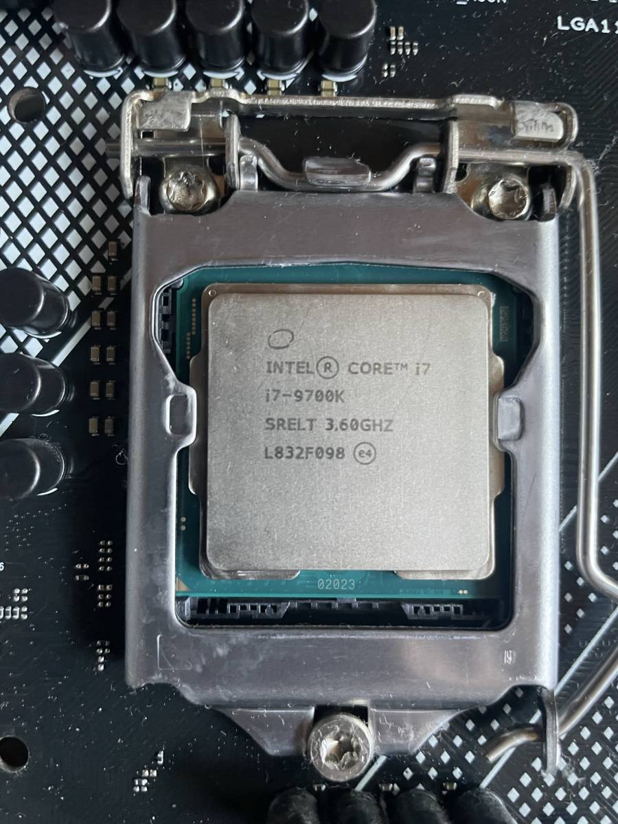 Core i7 9700K 3.6GHz LGA1151 送料込み bpbd.kendalkab.go.id
