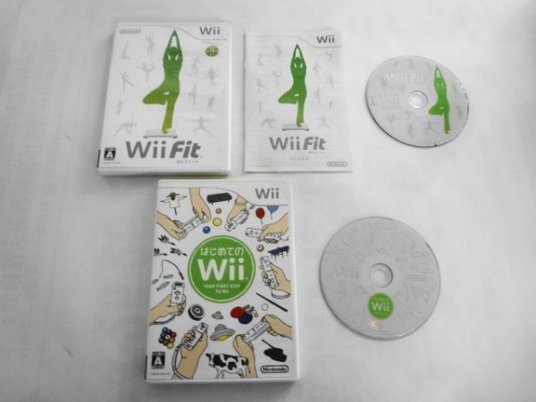 Wii21-268 任天堂 ニンテンドー Wii Fit フィット はじめてのWii セット レトロ ゲーム ソフト 使用感あり_画像1