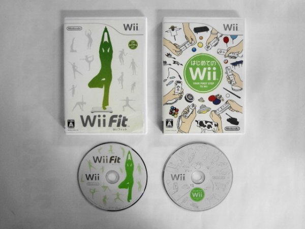 Wii21-279 任天堂 ニンテンドー Wii Fit フィット はじめてのWii セット レトロ ゲーム ソフト 使用感あり 取説なし