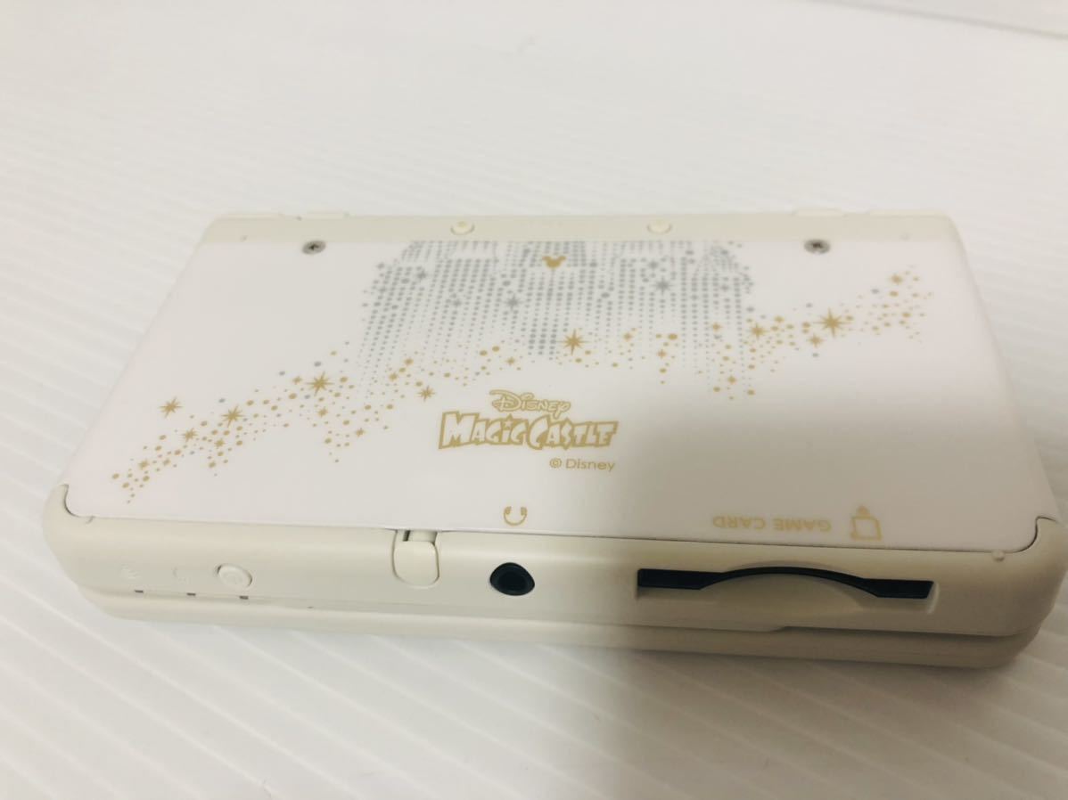 ★ソフト未開封！！new 3ds 本体 ディズニー マジックキャッスル マイ ハッピー ライフ2★Disney★white★任天堂 ニンテンドー nintendo★_画像6