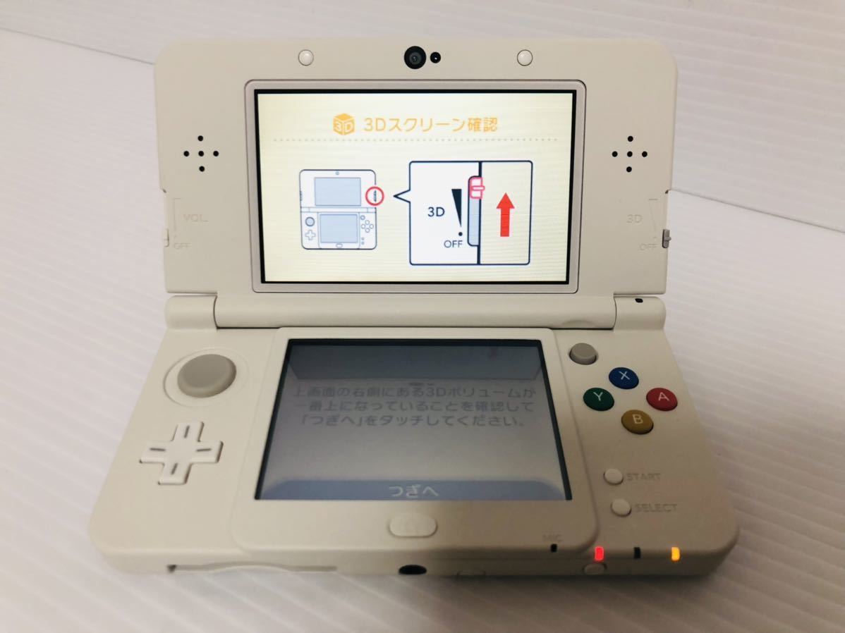 ★ソフト未開封！！new 3ds 本体 ディズニー マジックキャッスル マイ ハッピー ライフ2★Disney★white★任天堂 ニンテンドー nintendo★_画像2