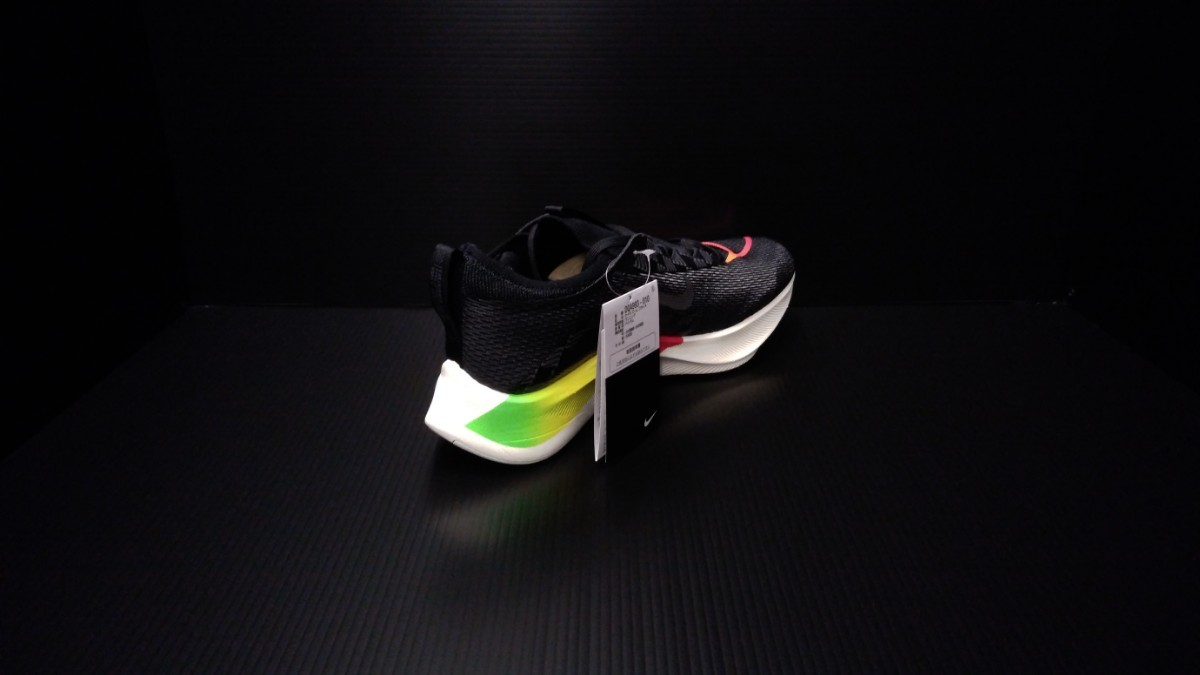 未使用品 NIKE ZOOM FLY 4 DQ4993 010