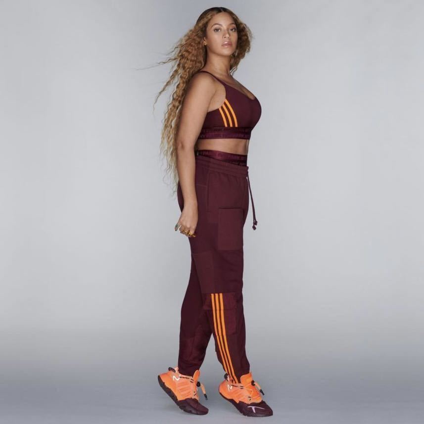 新品未使用 アディダス × ビヨンセ【M】スポーツブラ IVY PARK アイビーパーク BEYONCE adidas スポーツ ジム トレーニング 4890 運動_画像3