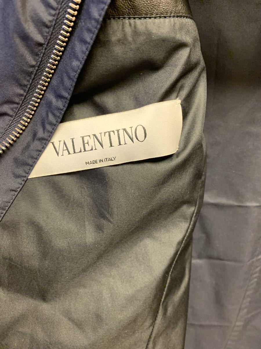 大量入荷 正規 VALENTINO 42 ヴァレンティノ ヘルノ ROCK STUDS