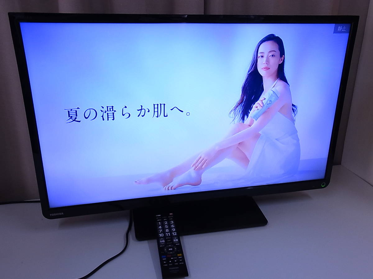 カテゴリ 東芝 32型液晶テレビ リモコン付きの通販 by 桃|トウシバ