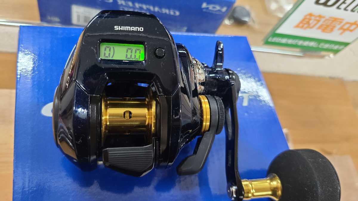 シマノ グラップラーct 150xg 右 新品購入後4~5回使用 シマノ グラップラーct 150xg 右 新品購入後4~5回使用