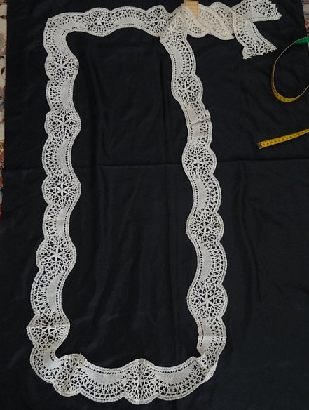 Grace アンティーク フランス 1900年頃 未使用 タグ付き 手編み ボビンレース の 縁飾り用 ボーダー 92cm×63cm用 (全長310cm＋サンプル2)