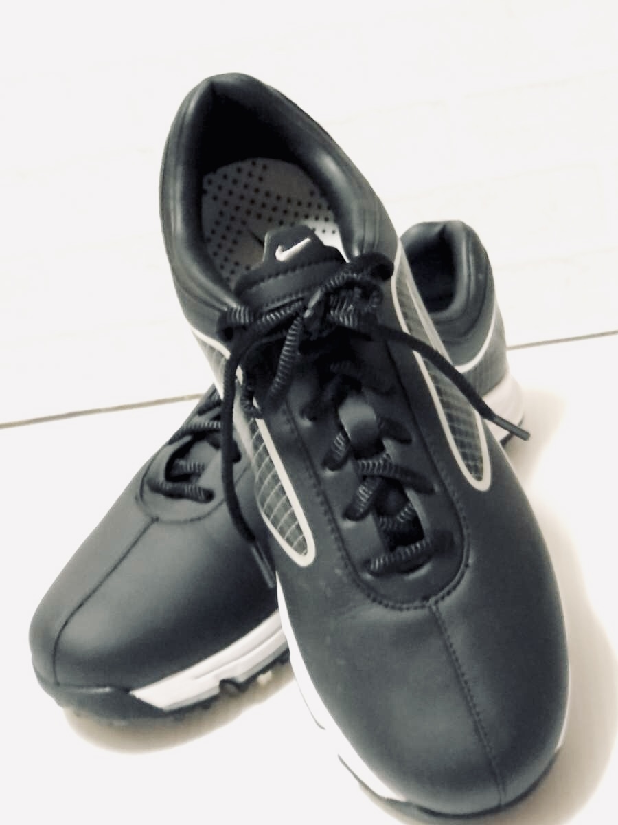 箱入り　NIKE GOLF　(ナイキゴルフ)　ゴルフスパイクシューズ 　ブラック　サイズ24.0㎝