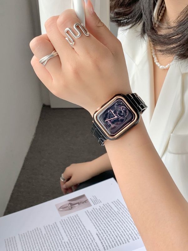 299円 流行 Apple watch ケース カバー 40mm ブラック