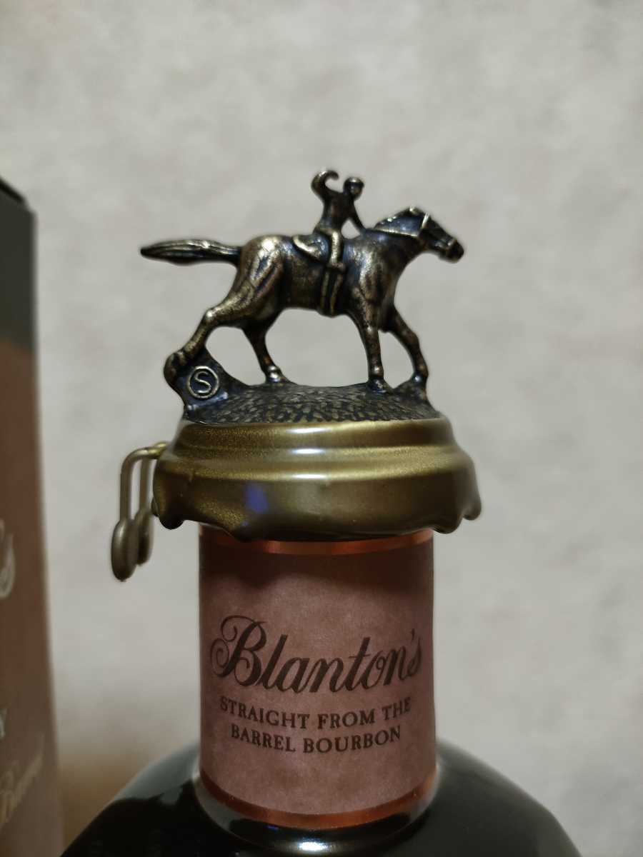Blanton's ブラントン ストレート フロム ザ バレル ウイスキー 700ml　67.9%