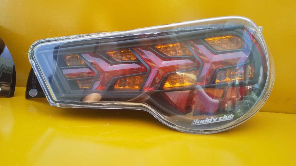 人気商品!! トヨタ 86テールランプ ランボルギーニ風 値下げ可能