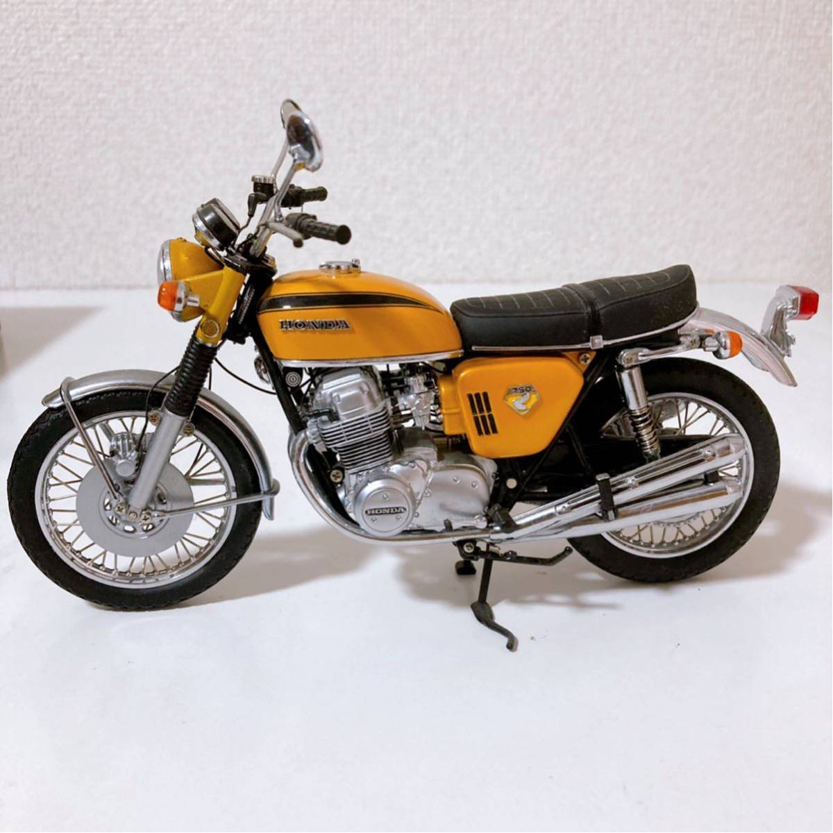 引出物 絶品ミニチャンプス1968ホンダCB750KO精密メタル1 12モデル未