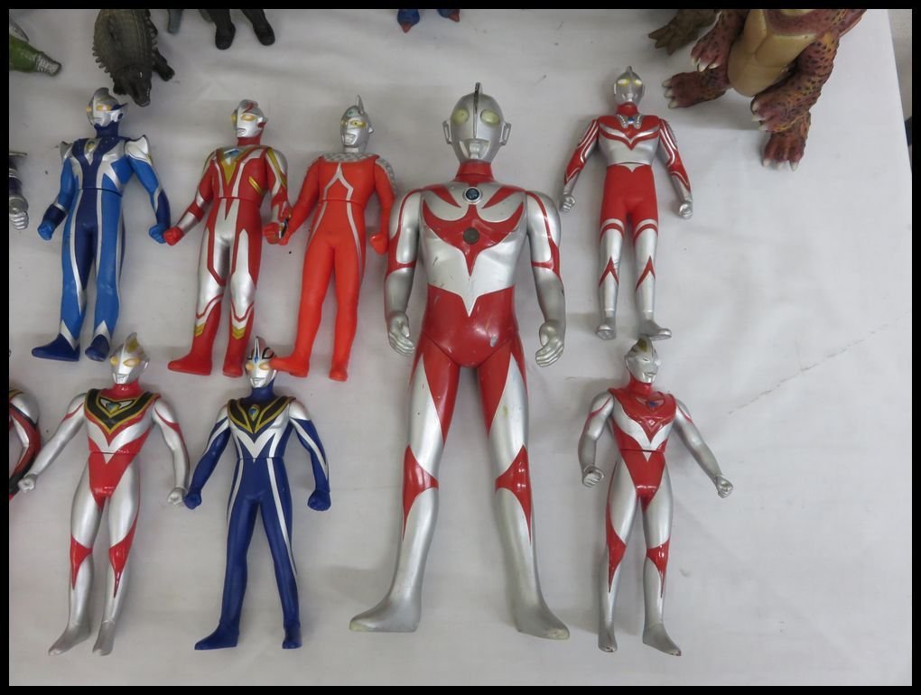 [ZEROnet]Σ特撮ヒーロー　ウルトラマン　ウルトラ怪獣　ソフビフィギュア　詰め合わせ　ジャンク扱いΣK45-70_画像7