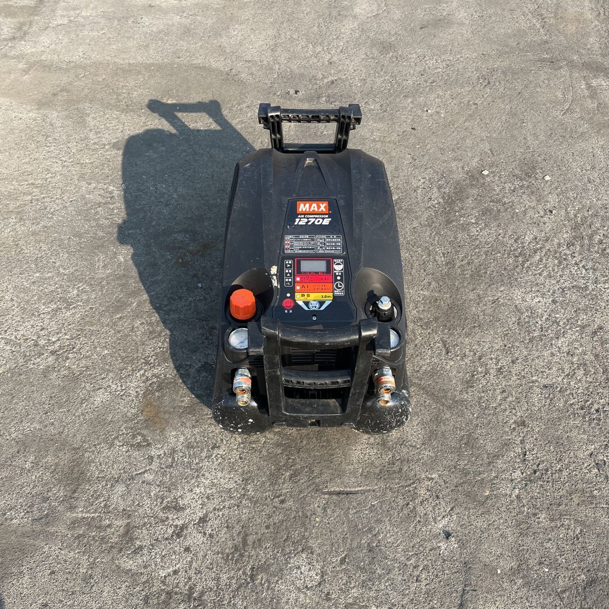MAX マックス エアコンプレッサー 1270E2 高圧4口 工具 | endageism.com