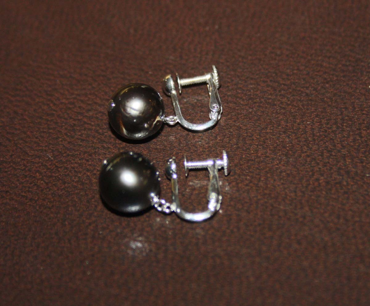 新品未使用★南洋パールイヤリング 8mm 本真珠