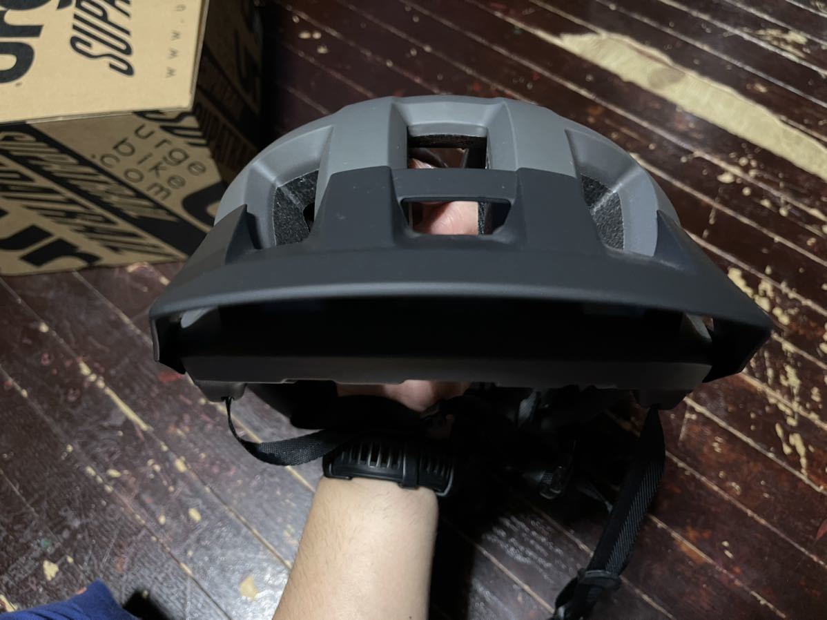全日本送料無料 SMITH OPTICS スミス ヘルメット Lサイズ サイクリング
