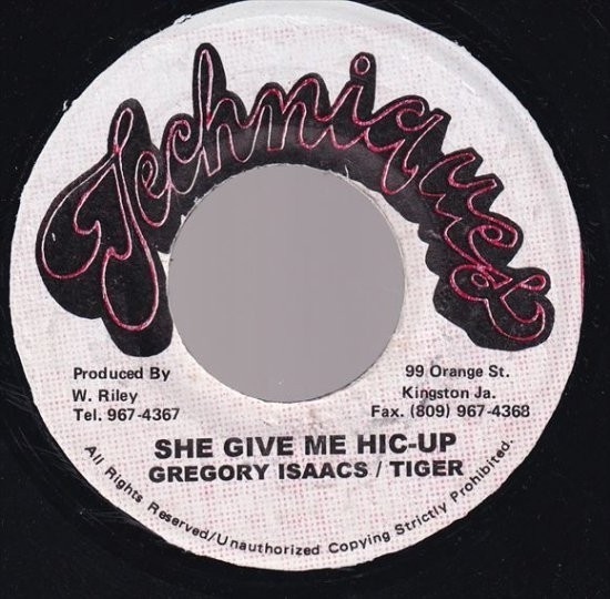 [Tune In Riddim] Gregory Isaacs, Tiger - She Give Me Hic - Up AK651_画像1