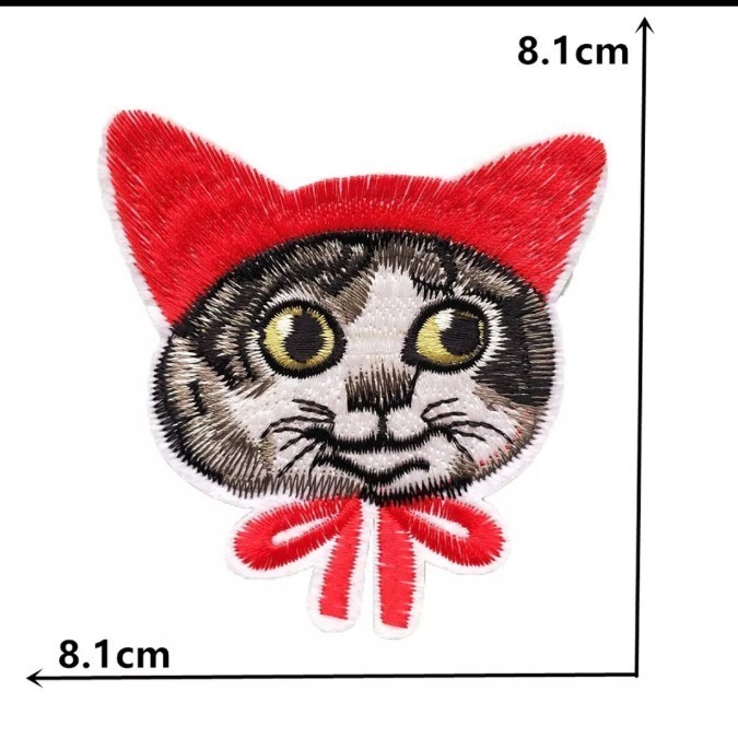 猫　ワッペン　 アイロンワッペン 　刺繍ワッペン　ねこ　ネコ　ハンドメイド　素材　アニマル