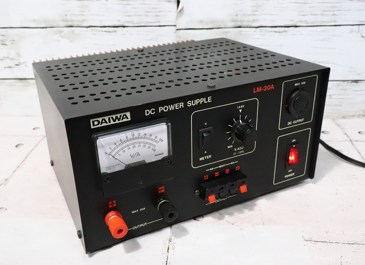 【ト長】DAIWA LM-30A ダイワ DC POWER SUPPLY パワーサプライ アナログ電源 直流安定化電源 通電確認OK IA000IOB59