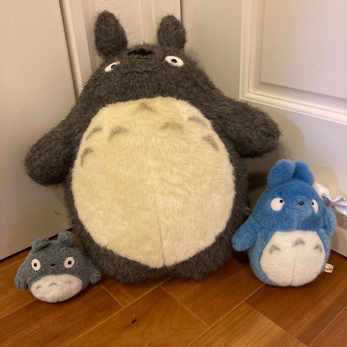 となりのトトロ ぬいぐるみ 大中小3点セット|Yahoo!フリマ(旧 となりのトトロ ぬいぐるみ 大中小3点セット|Yahoo!フリマ(旧