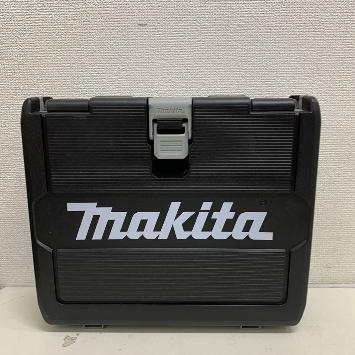 Y128 未使用 makita マキタ 充電式インパクトドライバー TD172DGX AP オーセンティックパープル CFARR_画像1