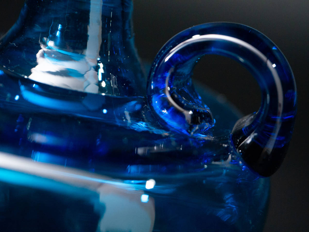 [ переговоры о снижении цены есть ] искусный мастер редкий произведение маленький .. три структура художественное стекло Kurashiki стекло голубой рука есть металлический колесо есть бутылка графин 