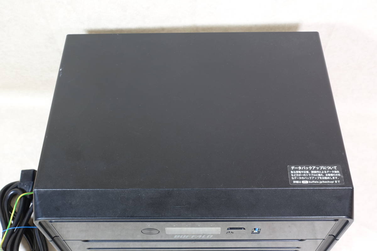 BUFFALO バッファロー NAS テラステーション TS5800D0808 ジャンク品