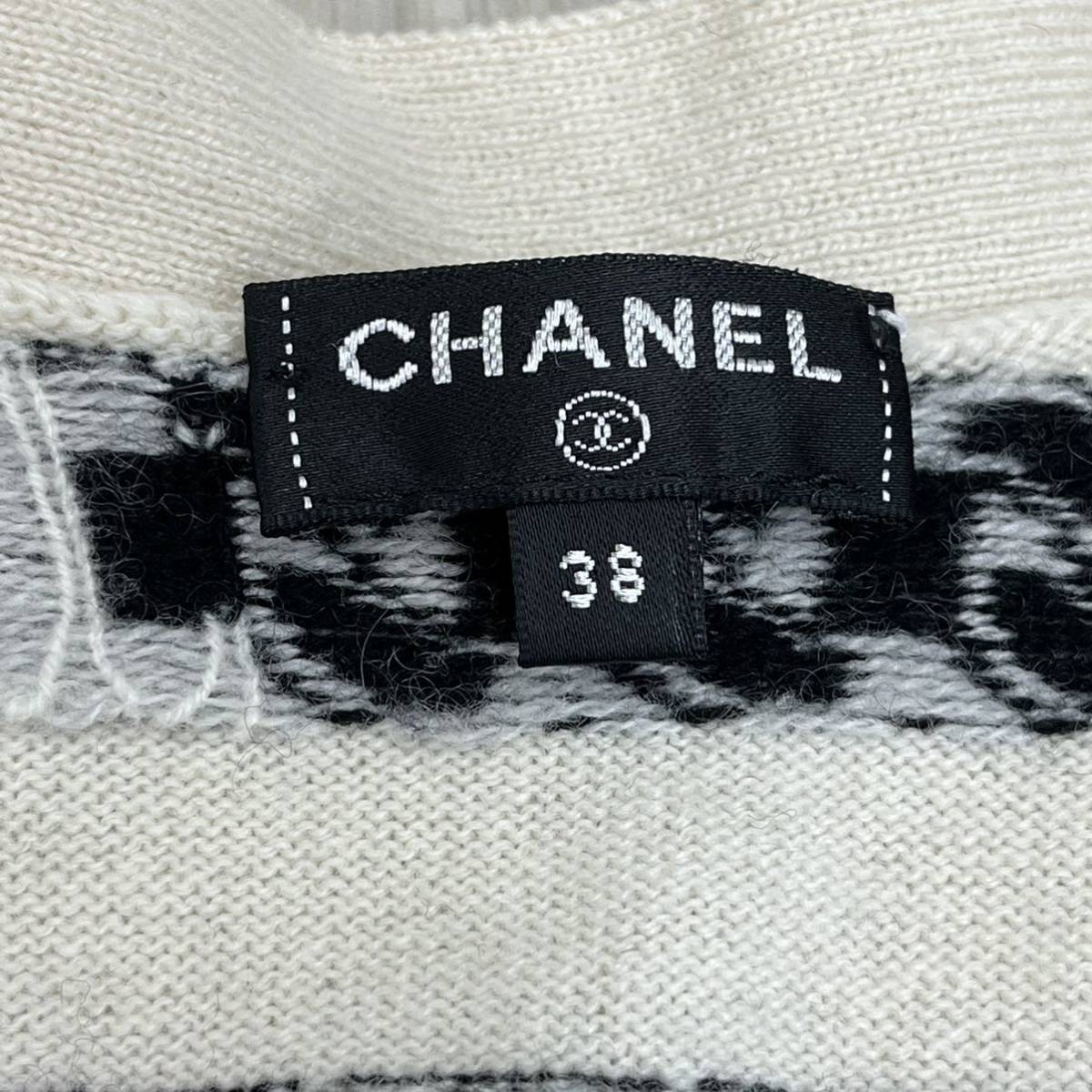 高級 CHANEL シャネル P56186K07327 ココマークロゴボタン チェーン柄
