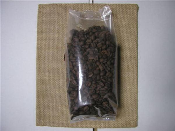 業務用70%off 究極のアイスコーヒー豆 １キロ単位(５００ｇ２個納品） 送料格安　高級原料使用の深煎り焙煎豆です　おすすめ！_イメージ画像　実際の納品は銀色パックです