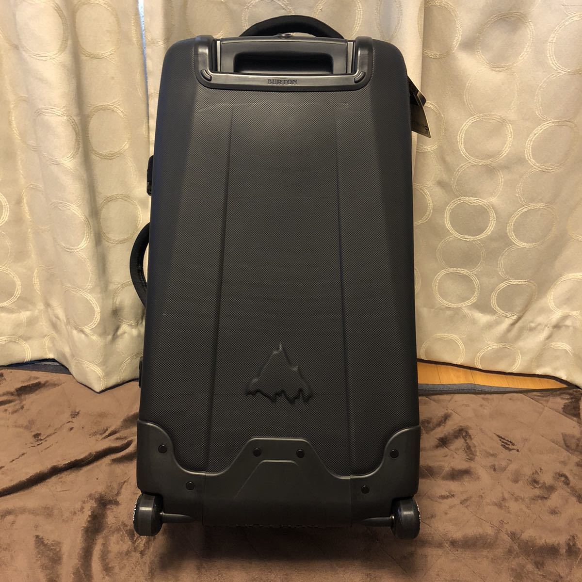 Burton ×HEAD PORTER PLUS キャリーケースexcursion Wheelie Burton ×HEAD PORTER PLUS キャリーケースexcursion Wheelie