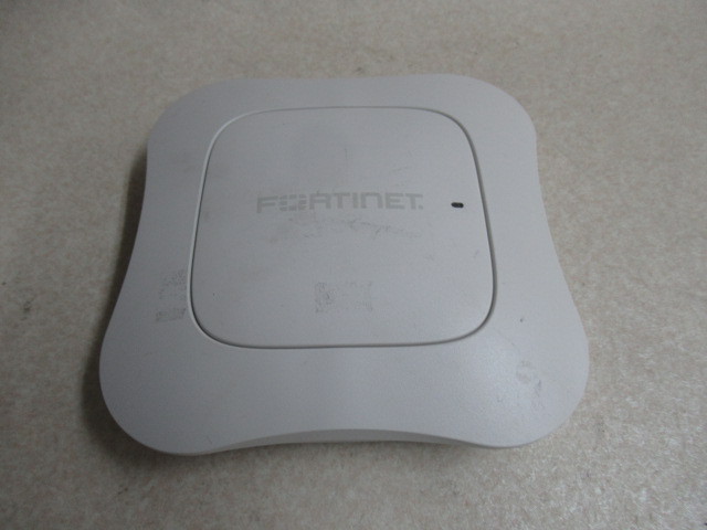 出産祝い アクセスポイント FORTINET ZA1☆20808☆AP832i Ω保証有 無線
