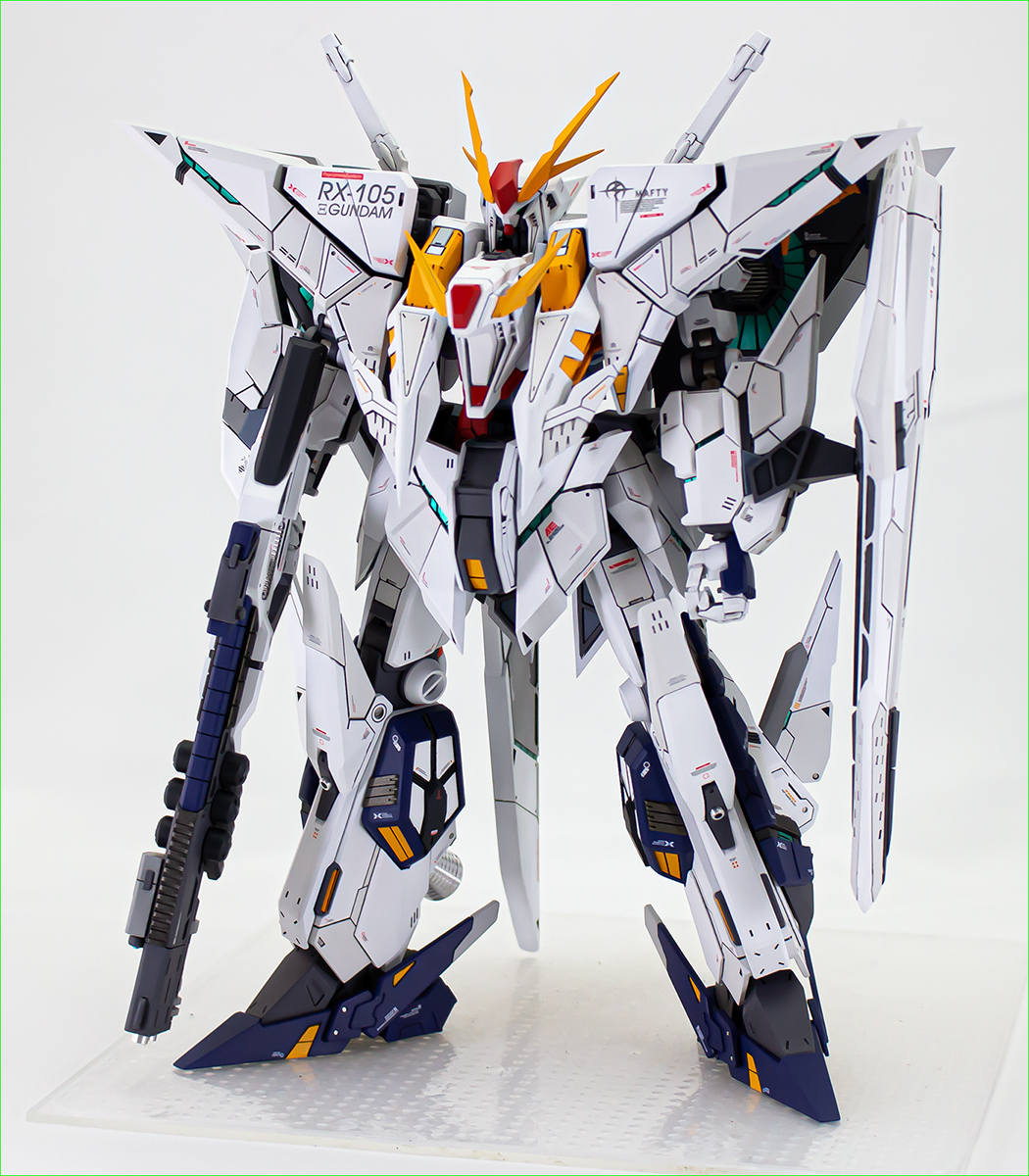 ガンプラ HG 1/144 クスィーガンダム 塗装完成品-