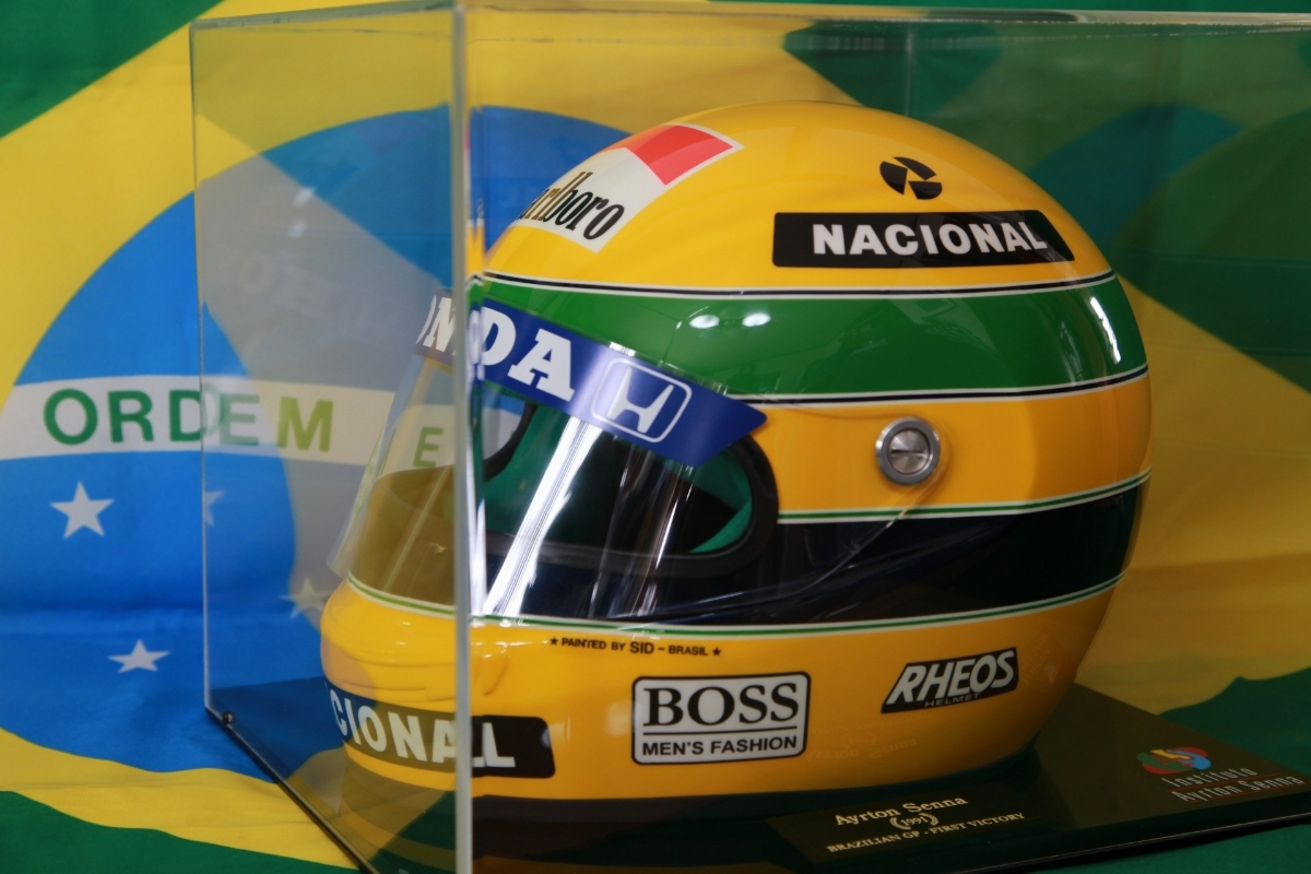 セナ財団公式 ホンダ レオス 1/1 アイルトン・セナ レプリカ ヘルメット 1991年 ブラジルGP 初優勝 マルボロ マクラーレン MP4/6